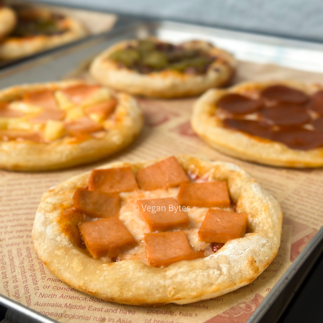 Vegan Bytes Ham and Cheese Pizza 5”
