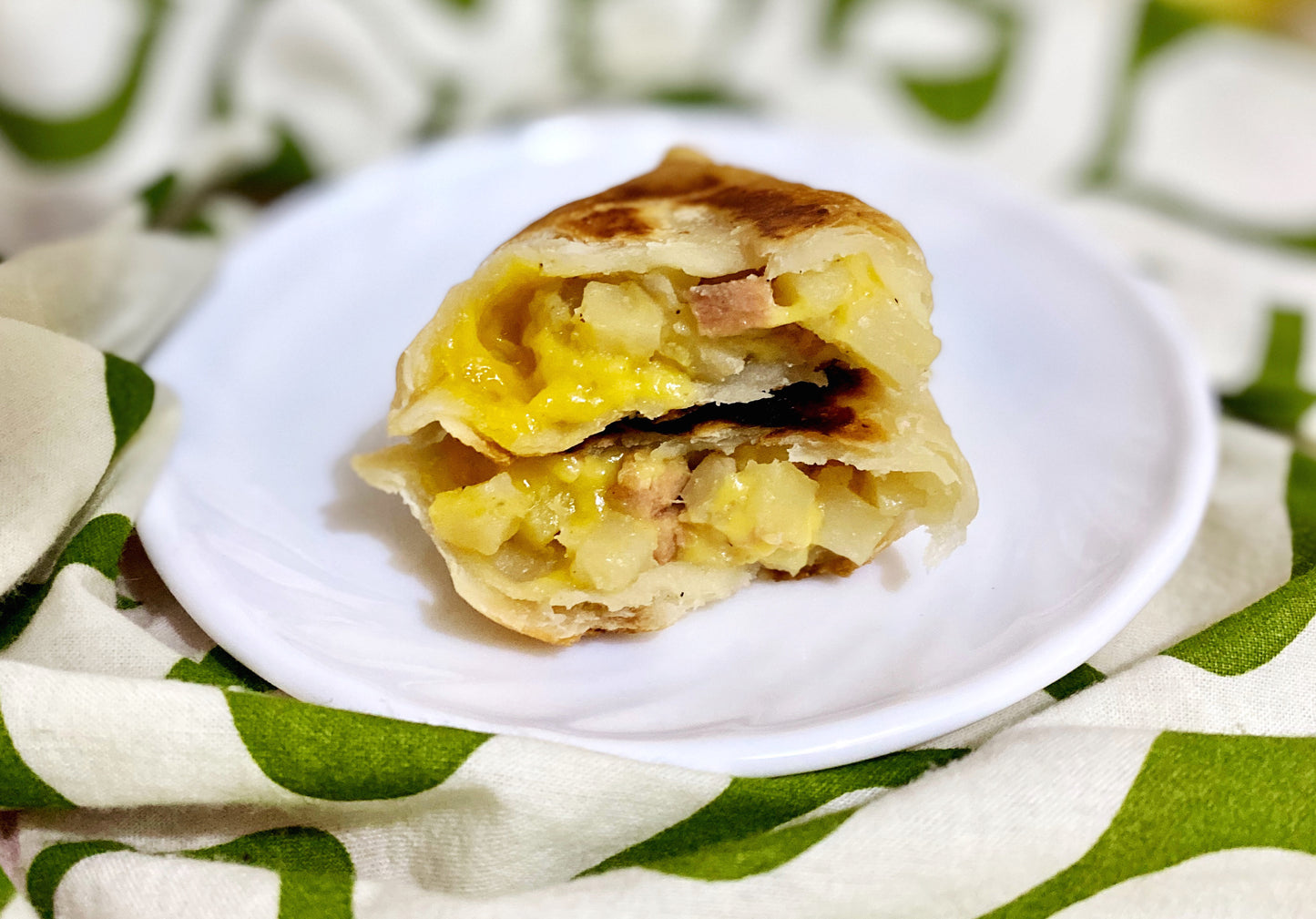 Vutcher Ham and Cheese Empanada 3pcs