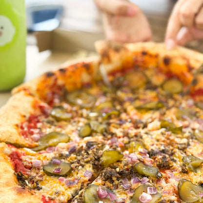 Gatto Pizza Cheeseburger Pizza