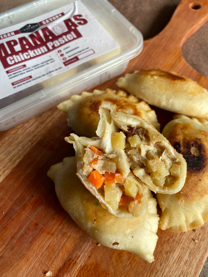 Vutcher Chicken Pastel Empanada 3pcs