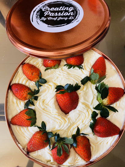 Chef Jeng Strawberry Shortcake 6" tin